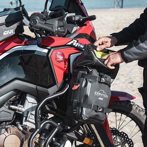 ▷ Givi Canyon GRT722: bolsas impermeables para motos trail